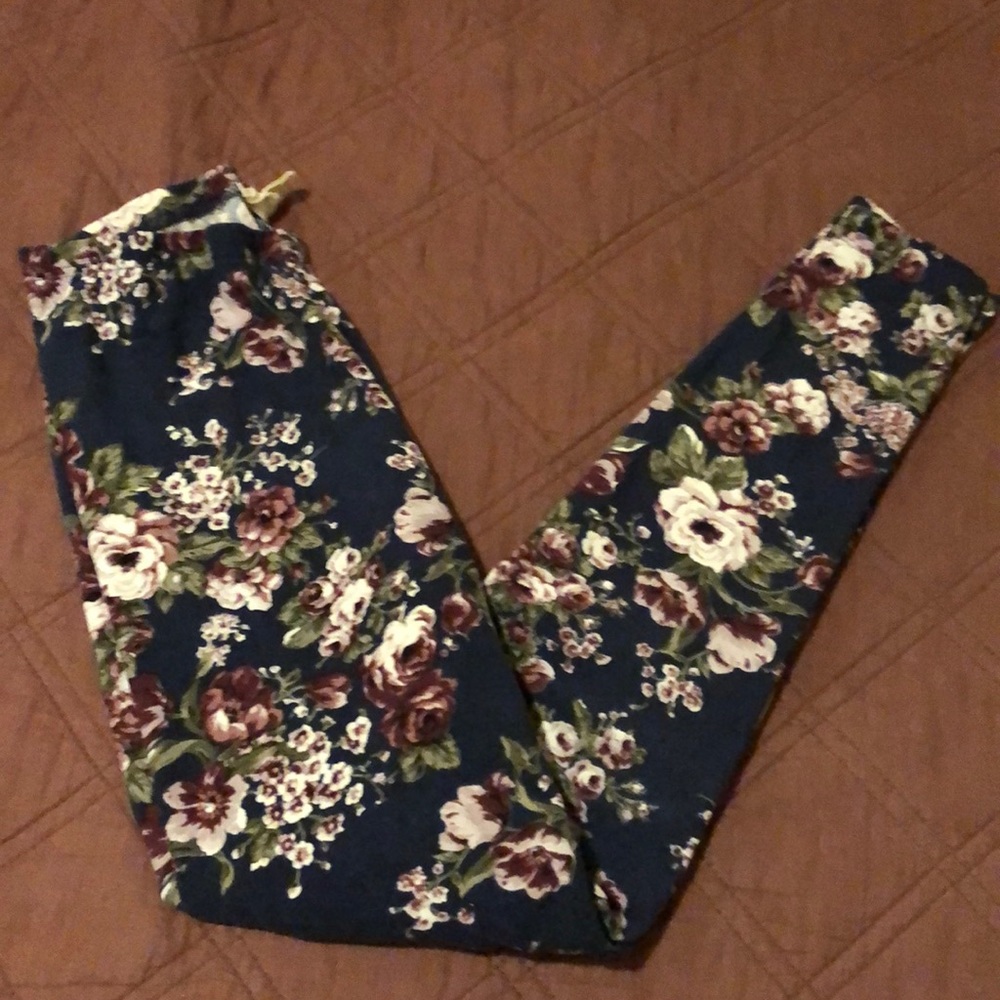 Floral leggings